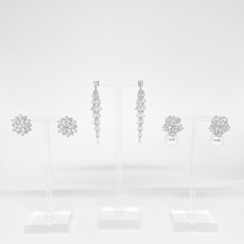 GRACE - CRYSTAL STUD EARRING